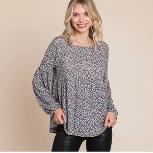 NWOT Cheetah Babydoll Printed Top